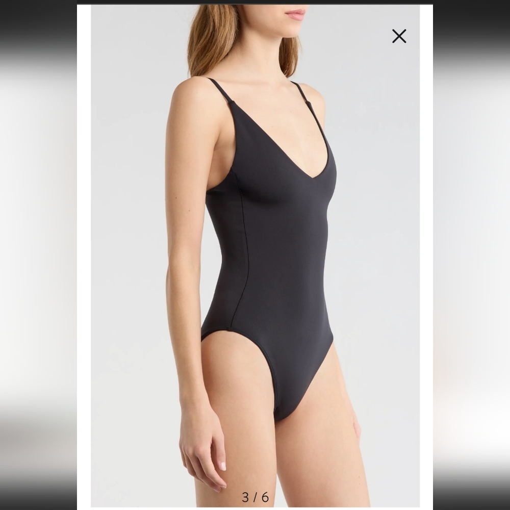 LEFT ON FRIDAY SUNDAY ONE PIECE SWIMSUIT. /COLOR:JET. /SIZE:MEDIUM - Picture 3 of 7